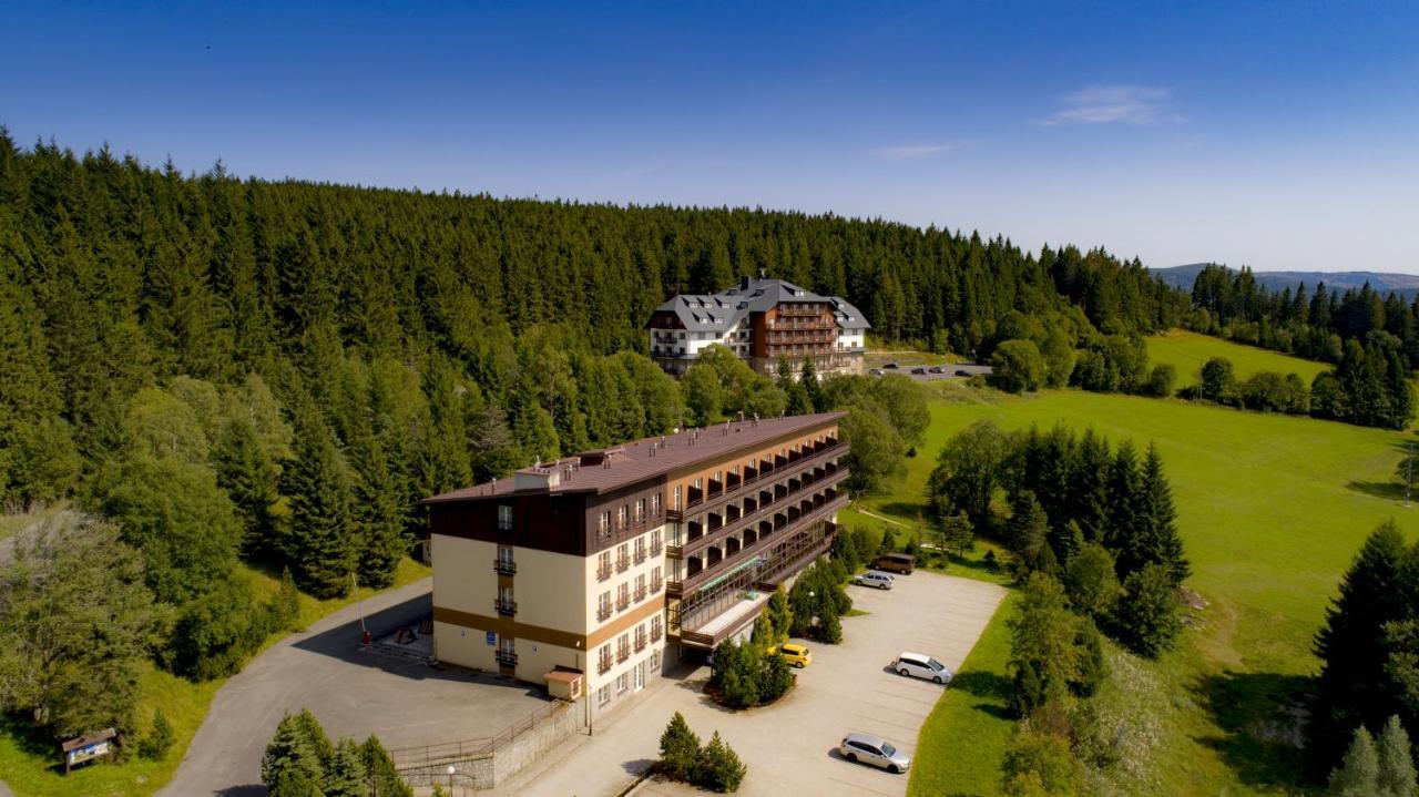 Orea Hotel Spicak Sumava Železná Ruda エクステリア 写真