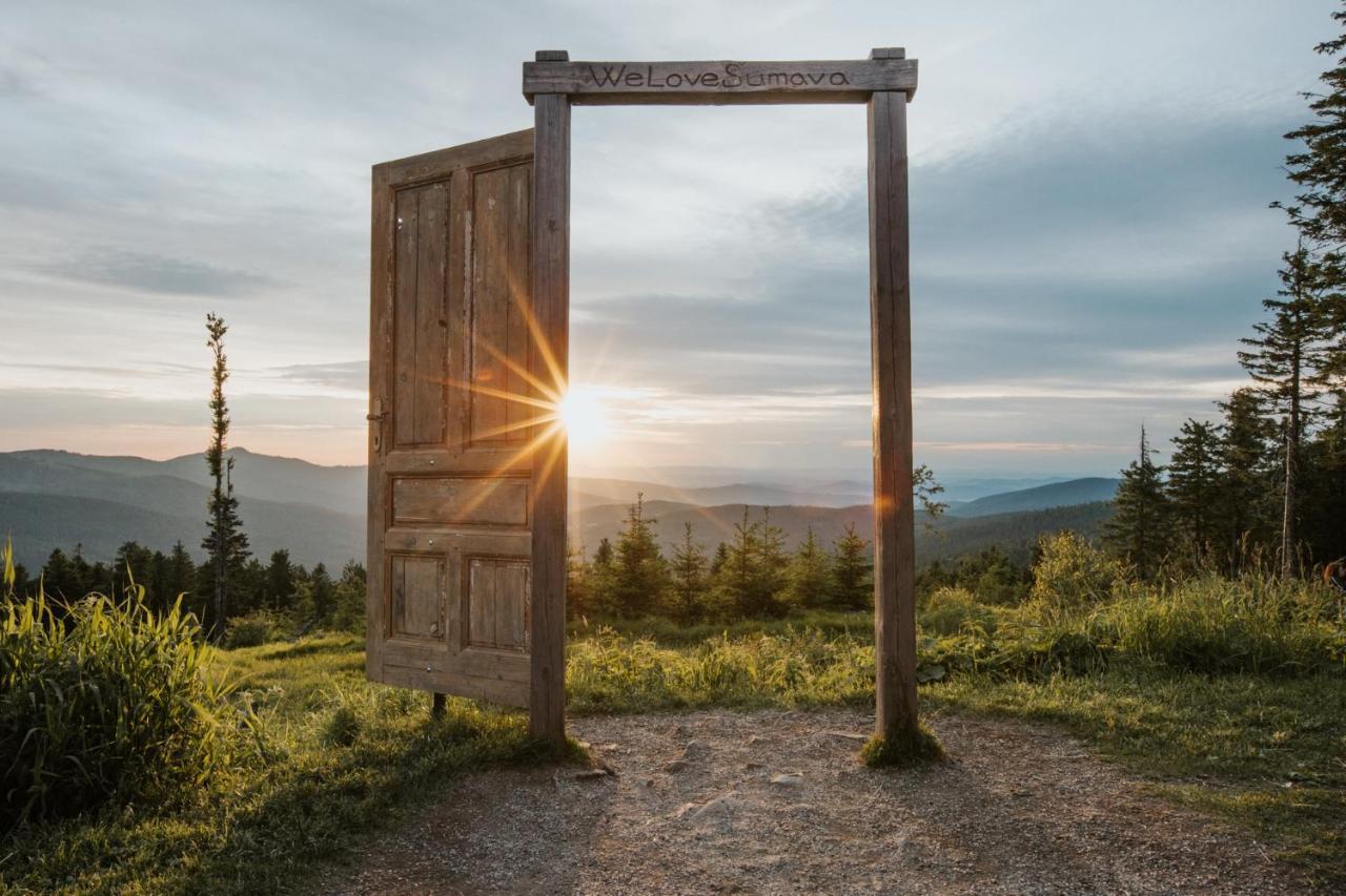 Orea Hotel Spicak Sumava Železná Ruda エクステリア 写真