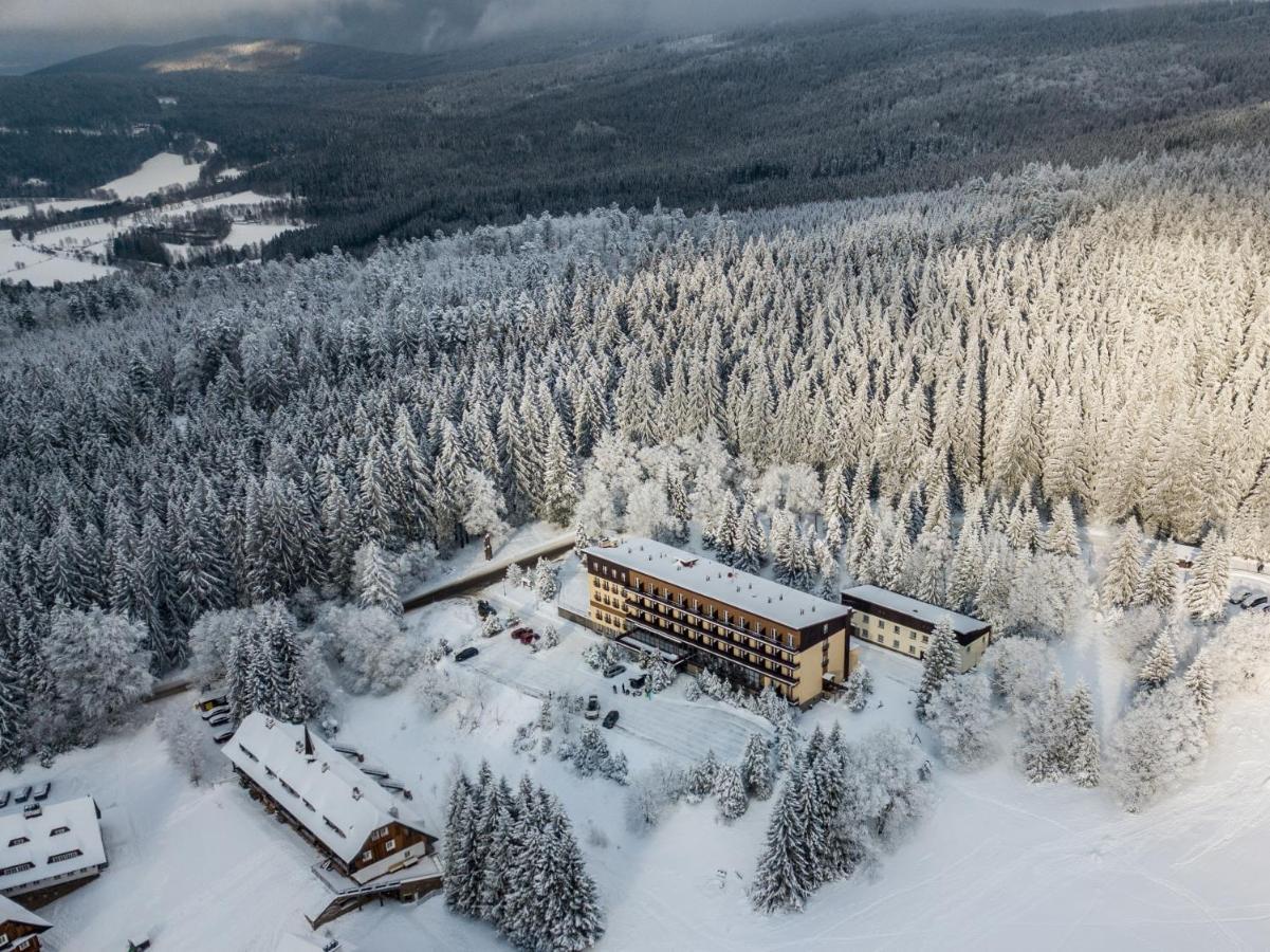 Orea Hotel Spicak Sumava Železná Ruda エクステリア 写真